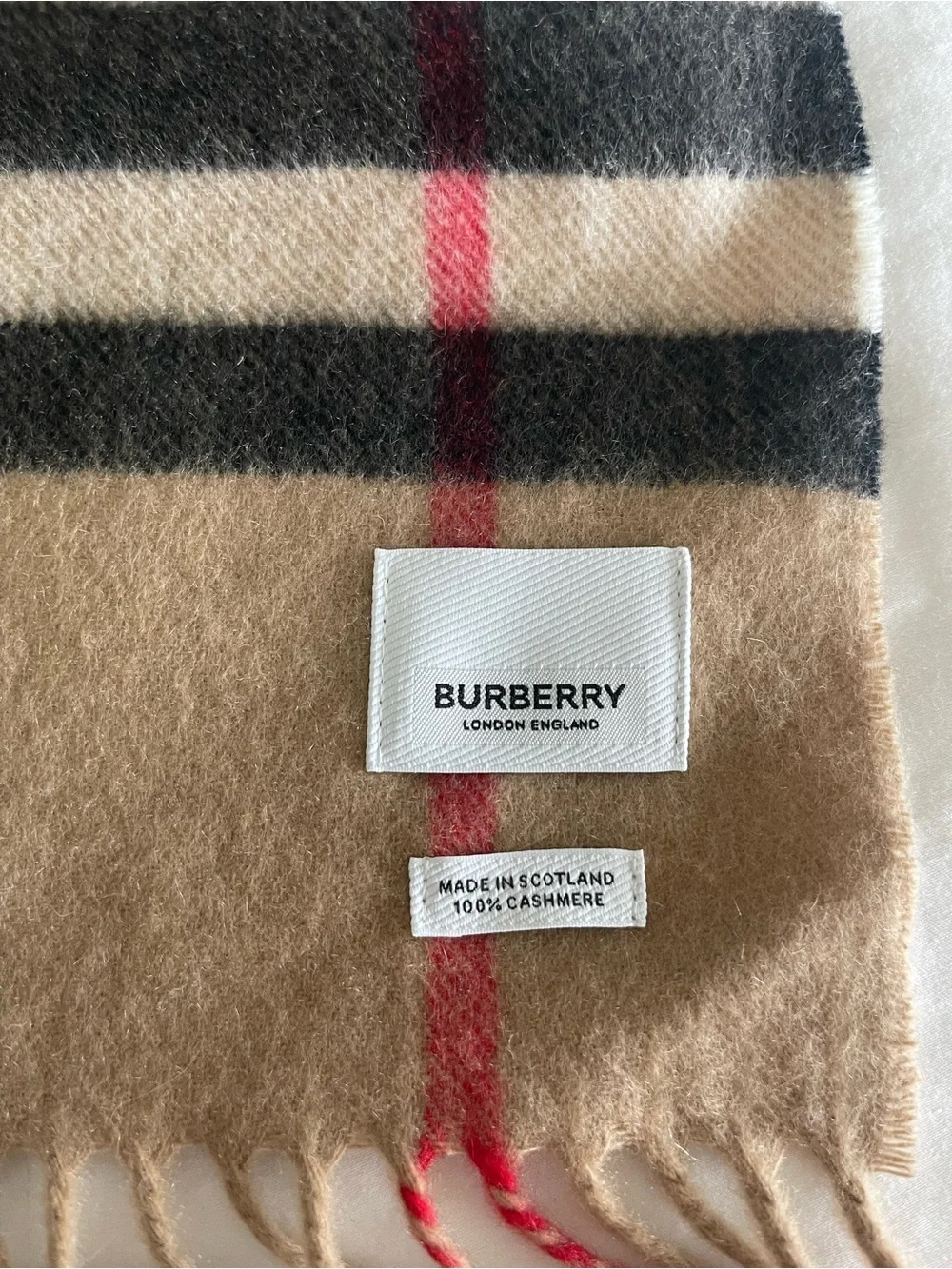 BURBERRY London CHECK CASHMERE 100% SCARF ARCHIVE BEIGE Size 168 X30 CM $470 NWI
